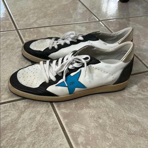 Men’s Golden Goose Sneakers - Picture 4 of 7